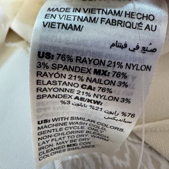 NWT Chico's 00R So Slimming Juliet Straight Leg Pant On‎ Ivory - Picture 6 of 8